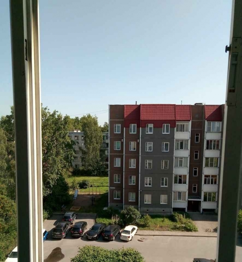 Продам трешку в хорошем районе.