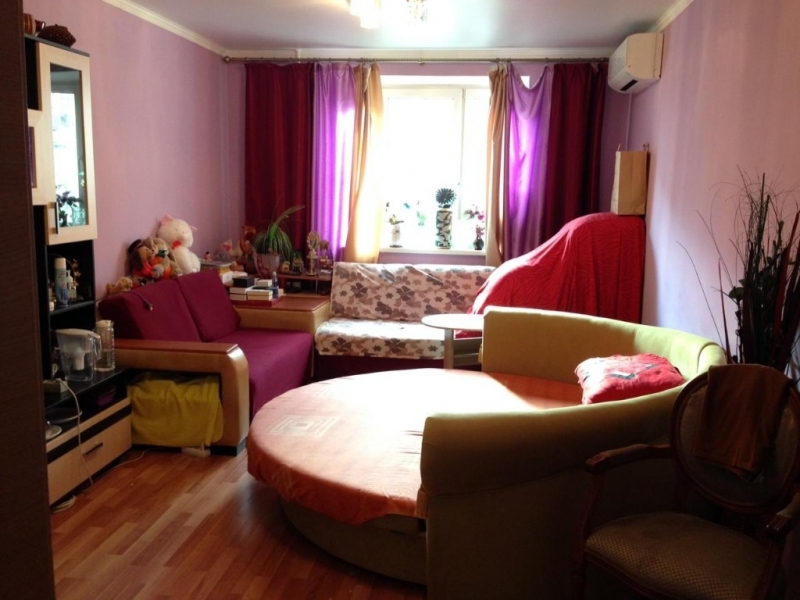 Продам 1-к квартиру в хорошем доме.