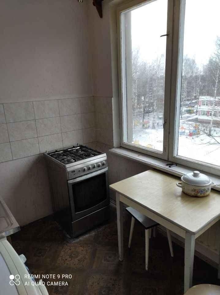 Продается светлая, просторная 2-х комнатная квартира в Калининском районе Санкт-
