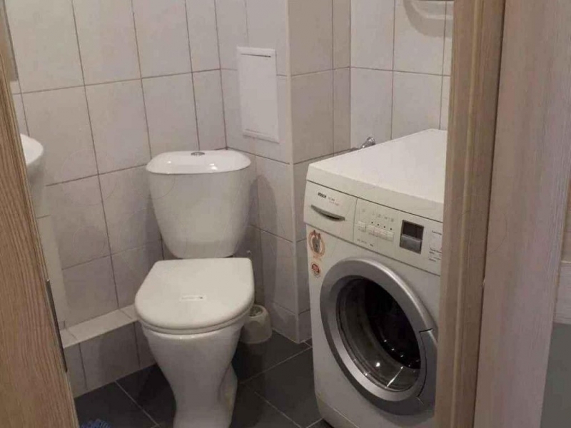 Продается 1-к квартира в тихом районе.