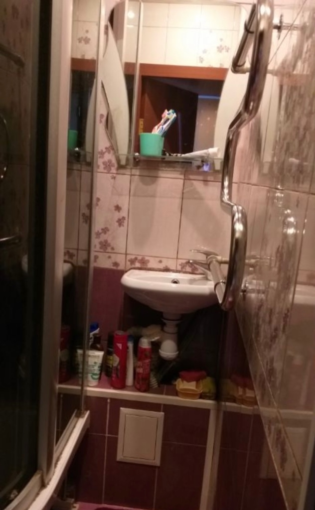 Продам 3-комнатную квартиру по отличной цене.