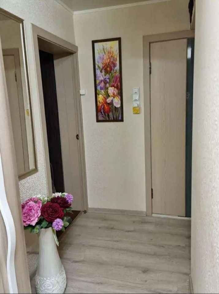 Продается 3-комн. квартира, все комнаты изолированные.