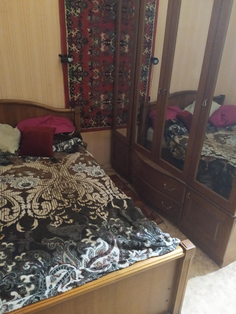 Сдается комната в 3-комн квартире.