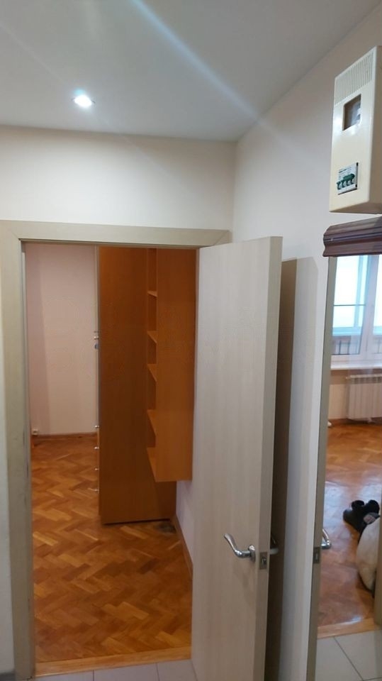 Уютная небольшая квартира недалеко от центра.