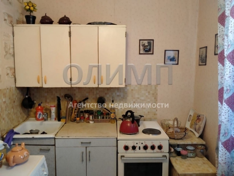 Продается 1-комнатная квартира для платежеспособных жильцов.