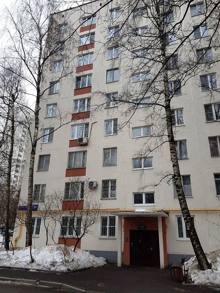  3-       .