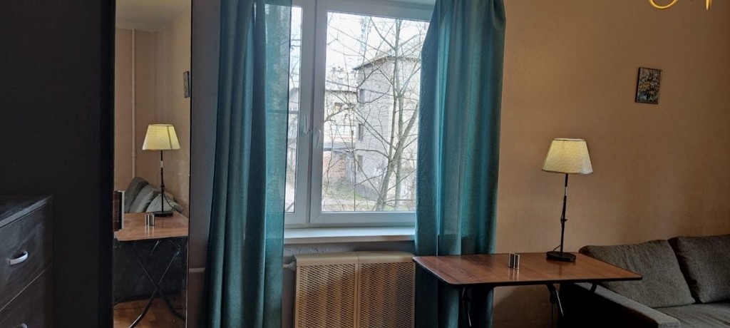 Продается однокомнатная квартира в 300 метрах от метро Проспект Ветеранов от со