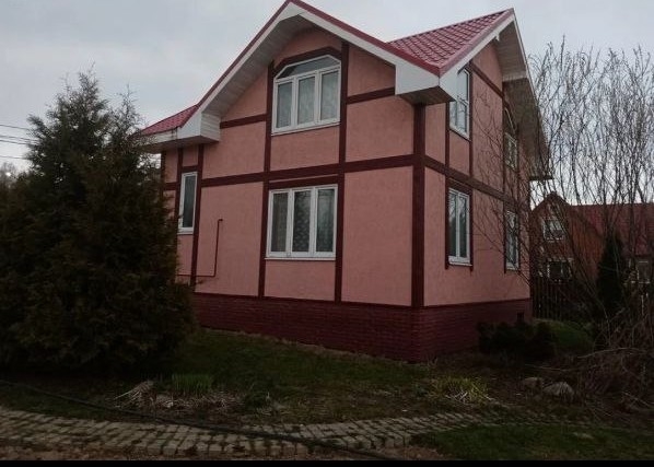 Сдается замечательный дом со всеми удобствами.