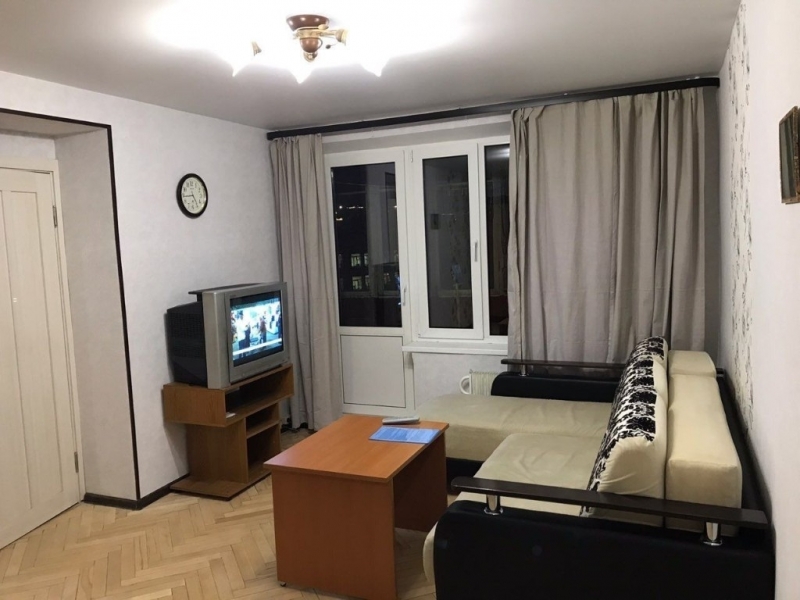 Продатся двухкомнатная квартира в Лосиноостровском районе.
