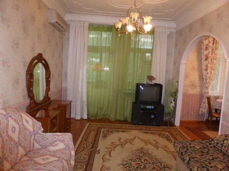 Продатся трехкомнатная квартира в районе Ростокино.