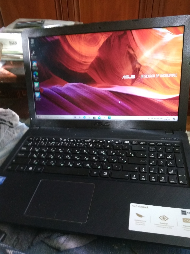 Ноутбук ASUS vivabook 21г.в.