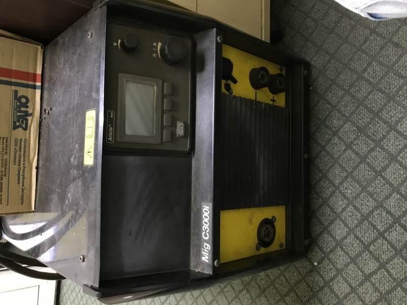 Сварочный полуавтомат ESAB Aristo MIG C3000i U6 400V