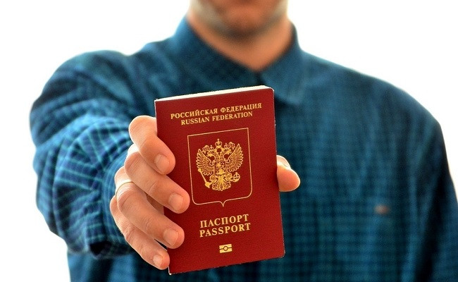 Срочное оформление загранпаспортов в компании Дилижанс Вояж