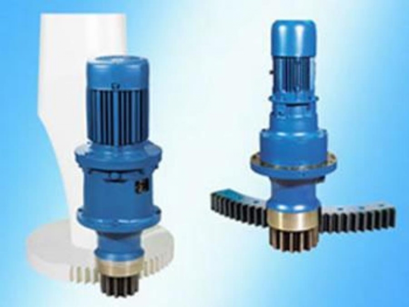 Peäyêòoð ïoâîpoòa êpaía, ýêcêaâàòopa Bråvini RÐR-3067-ME160V5