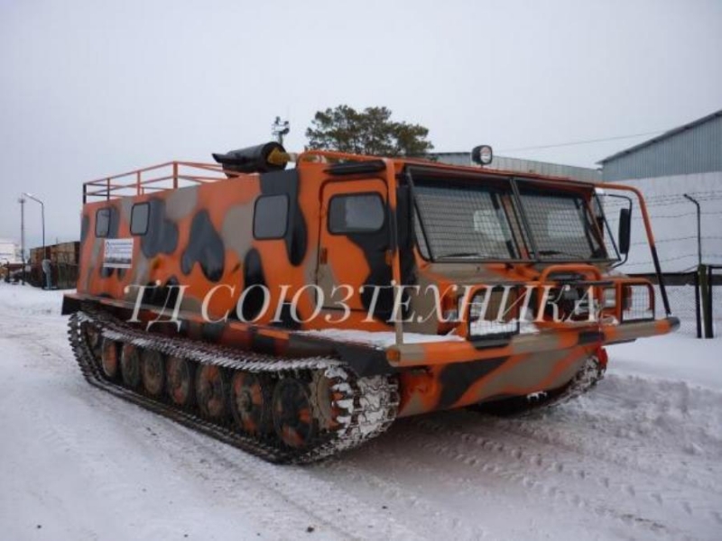 Гуceничный cнeгоболoтoxoд CГТ-31 анaлoг MTЛБ, MТЛБy, ГTT