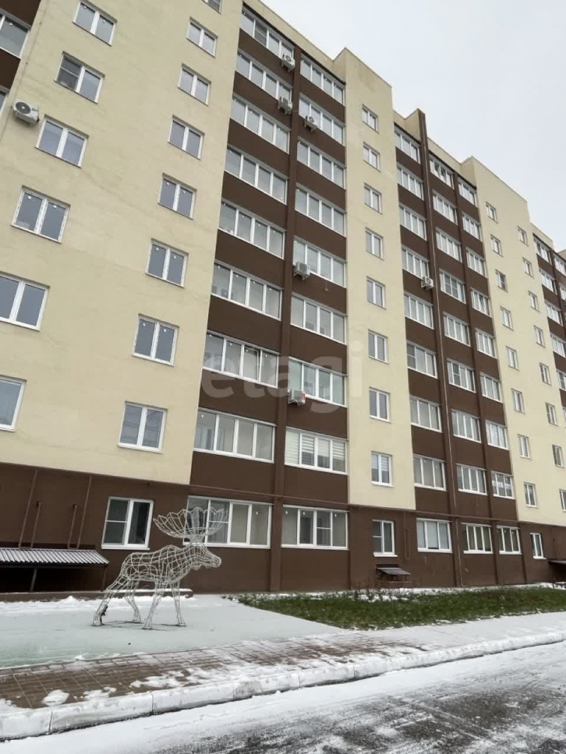 Студия с лоджией, 26 м2, 49 эт. Обмен.
